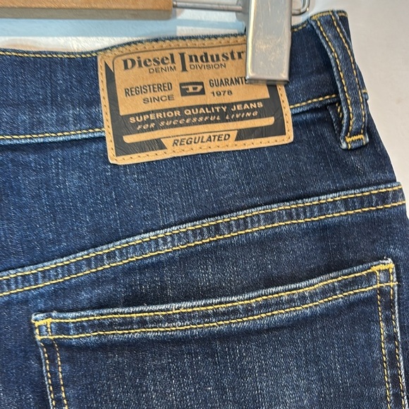 DIESEL Ladies Blue Denim Cotton Mix 2000 Widee Leg Jeans size 28 - Picture 5 of 12